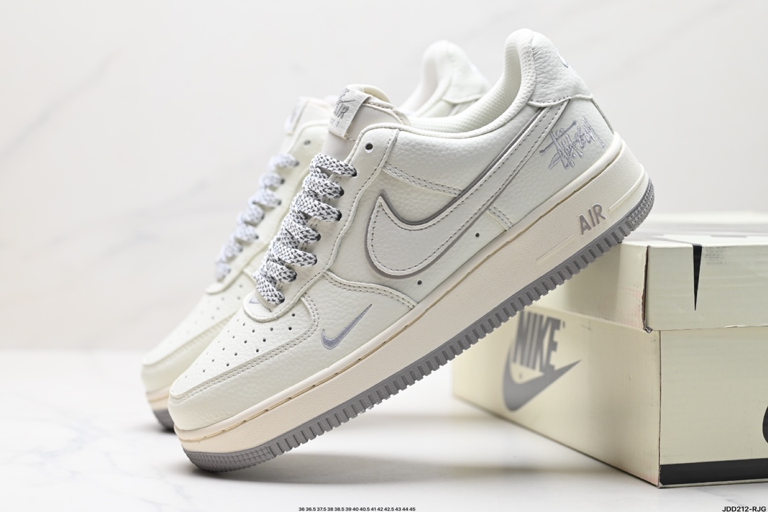 Nike Air Force 1 Shoes